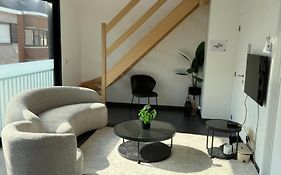 K&Y Suite 1 Brussels Airport 500M!